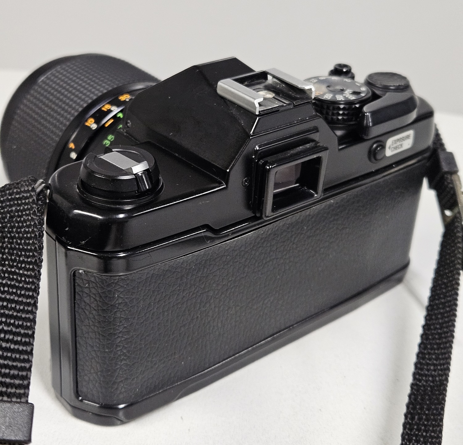 Yashica FX3 - obrazek 5