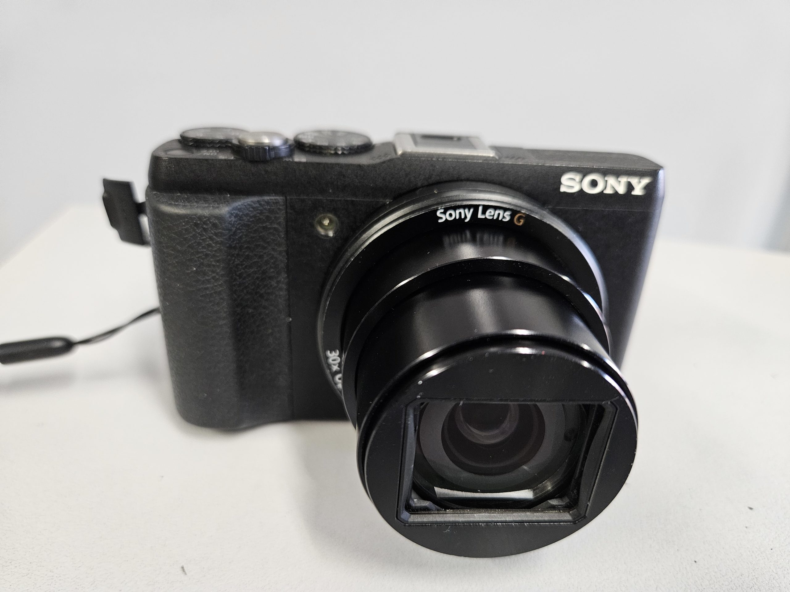SONY DSC-HX60